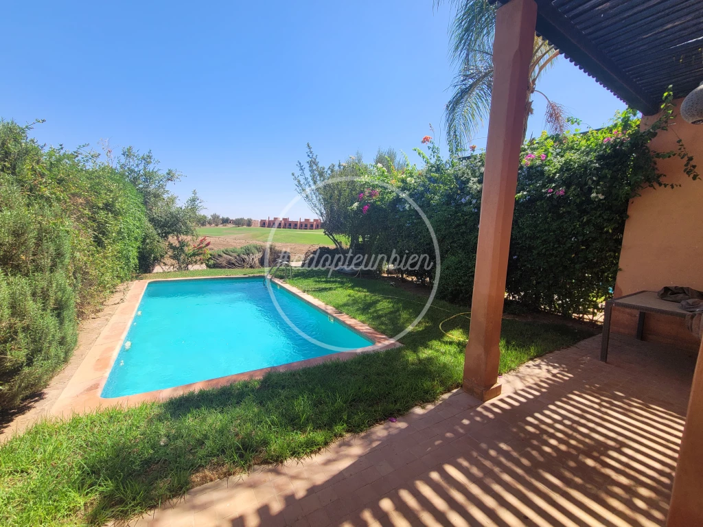 villa front de golf