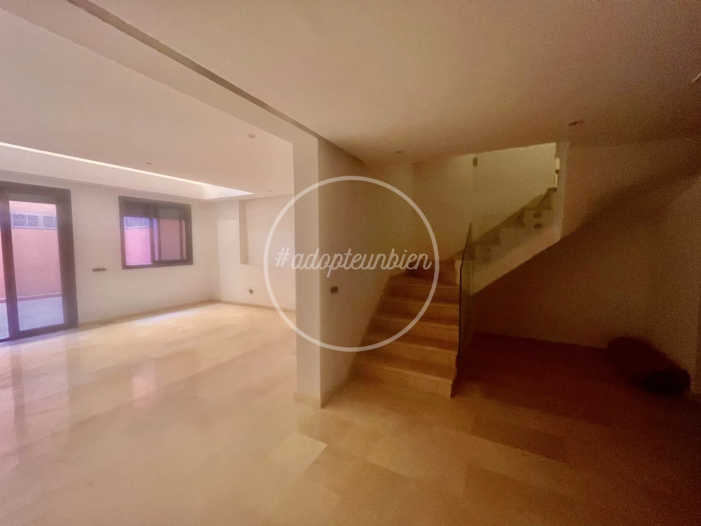 duplex à vendre à semlalia